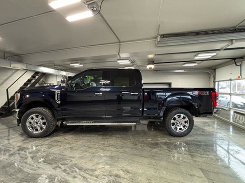 Used 2021 Ford F350 Lariat w/ Lariat Ultimate Package image 6