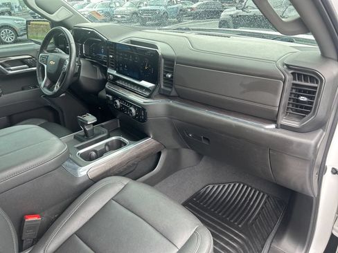 Used 2023 Chevrolet Silverado 1500 LTZ w/ LTZ Convenience Package II AWD/4WD image 55