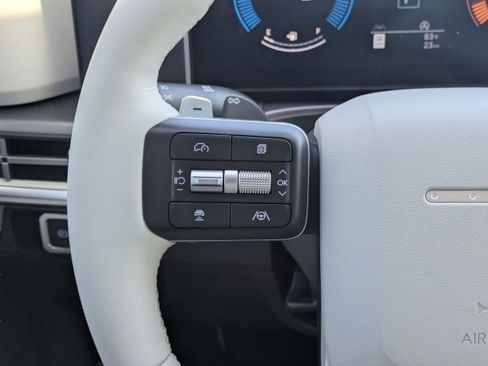 New 2026 Hyundai Santa Fe SE FWD image 17