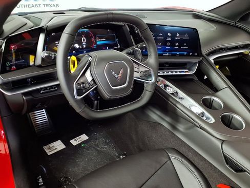 Used 2026 Chevrolet Corvette Stingray Coupe w/ 1LT RWD image 13