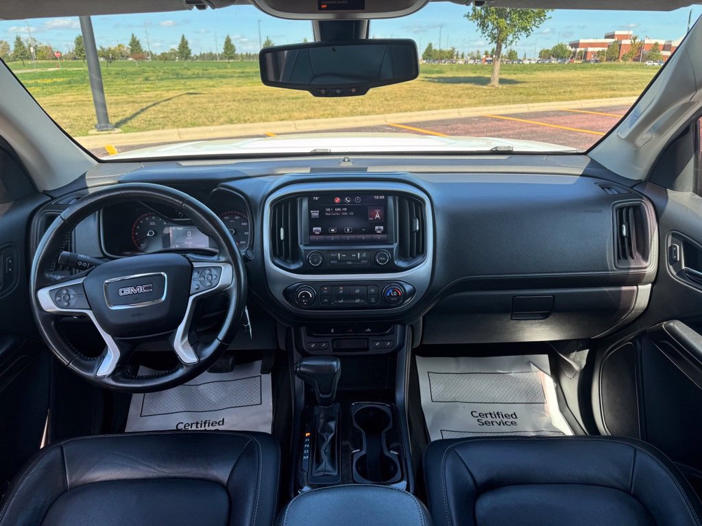 Used 2015 GMC Canyon SLT AWD/4WD image 16