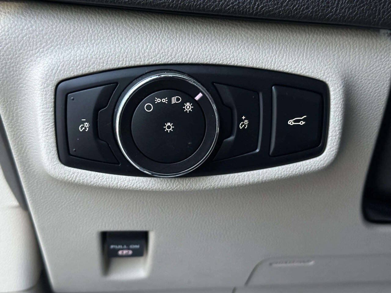 Used 2017 Lincoln MKC Reserve AWD/4WD image 32