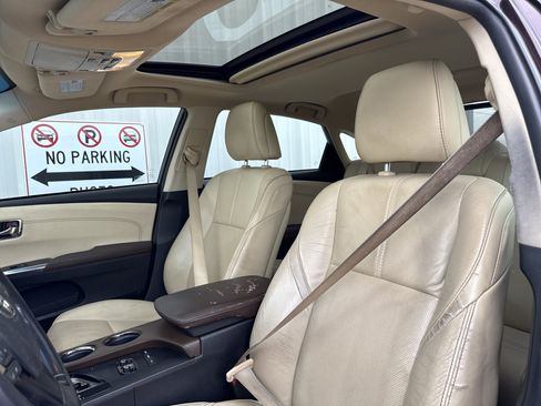 Used 2013 Toyota Avalon Limited image 13