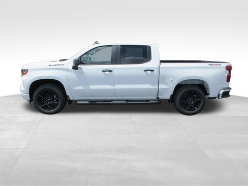 New 2026 Chevrolet Silverado 1500 Custom w/ Turbomax Blackout Package AWD/4WD image 3