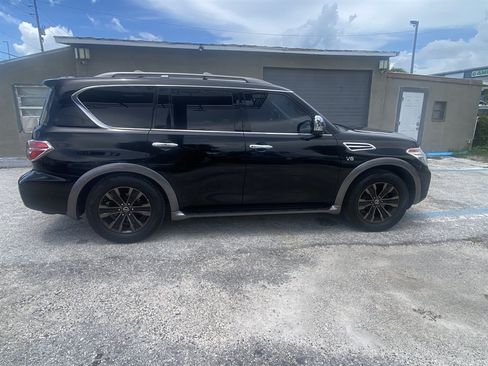 Used 2017 Nissan Armada Platinum AWD/4WD image 8