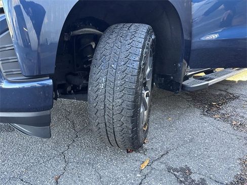 Used 2021 Chevrolet Silverado 1500 RST image 32