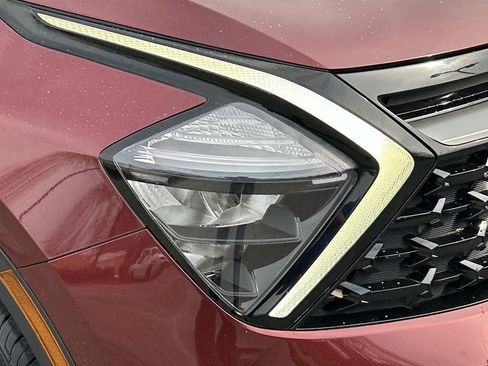 Used 2023 Kia Sportage X-Pro image 10