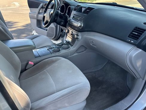 Used 2009 Toyota Highlander 2WD w/ Extra Value Pkg 2 image 19