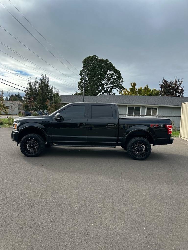 Used 2018 Ford F150 XLT w/ Equipment Group 302A Luxury AWD/4WD image 8
