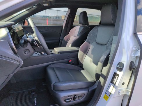 Used 2026 Lexus RX 350 w/ Convenience Package AWD/4WD image 16