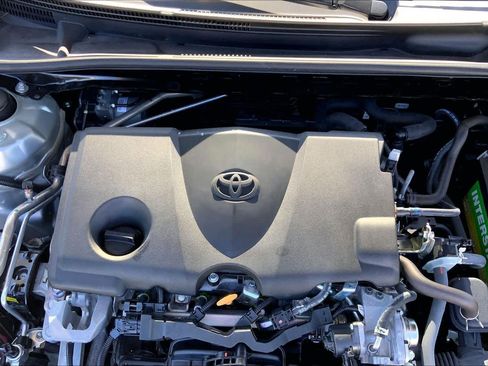 Used 2024 Toyota Camry SE image 31