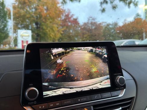 Certified 2025 Nissan Altima 2.5 S image 24