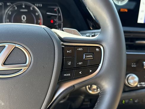 Used 2025 Lexus ES 350 w/ Premium Package image 27