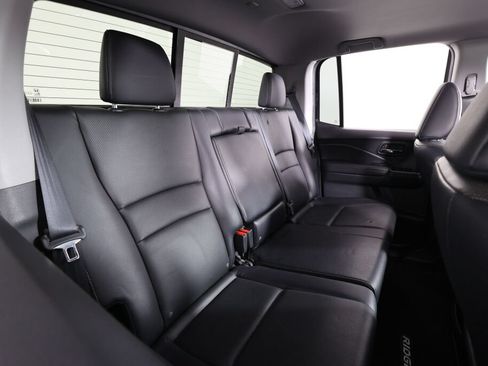 Used 2018 Honda Ridgeline RTL-E image 22