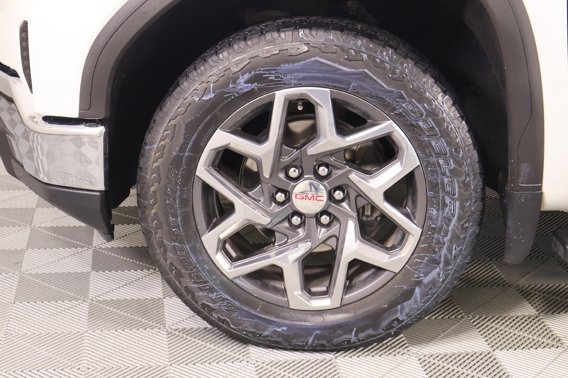 Used 2024 GMC Sierra 1500 SLT w/ SLT Premium Plus Package AWD/4WD image 19