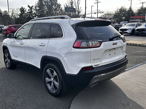 Used 2019 Jeep Cherokee Limited image 5