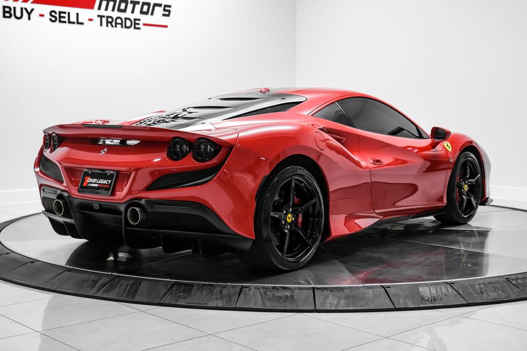Used 2020 Ferrari F8 Tributo RWD image 11