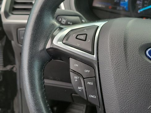 Used 2024 Ford Edge SEL AWD/4WD image 31
