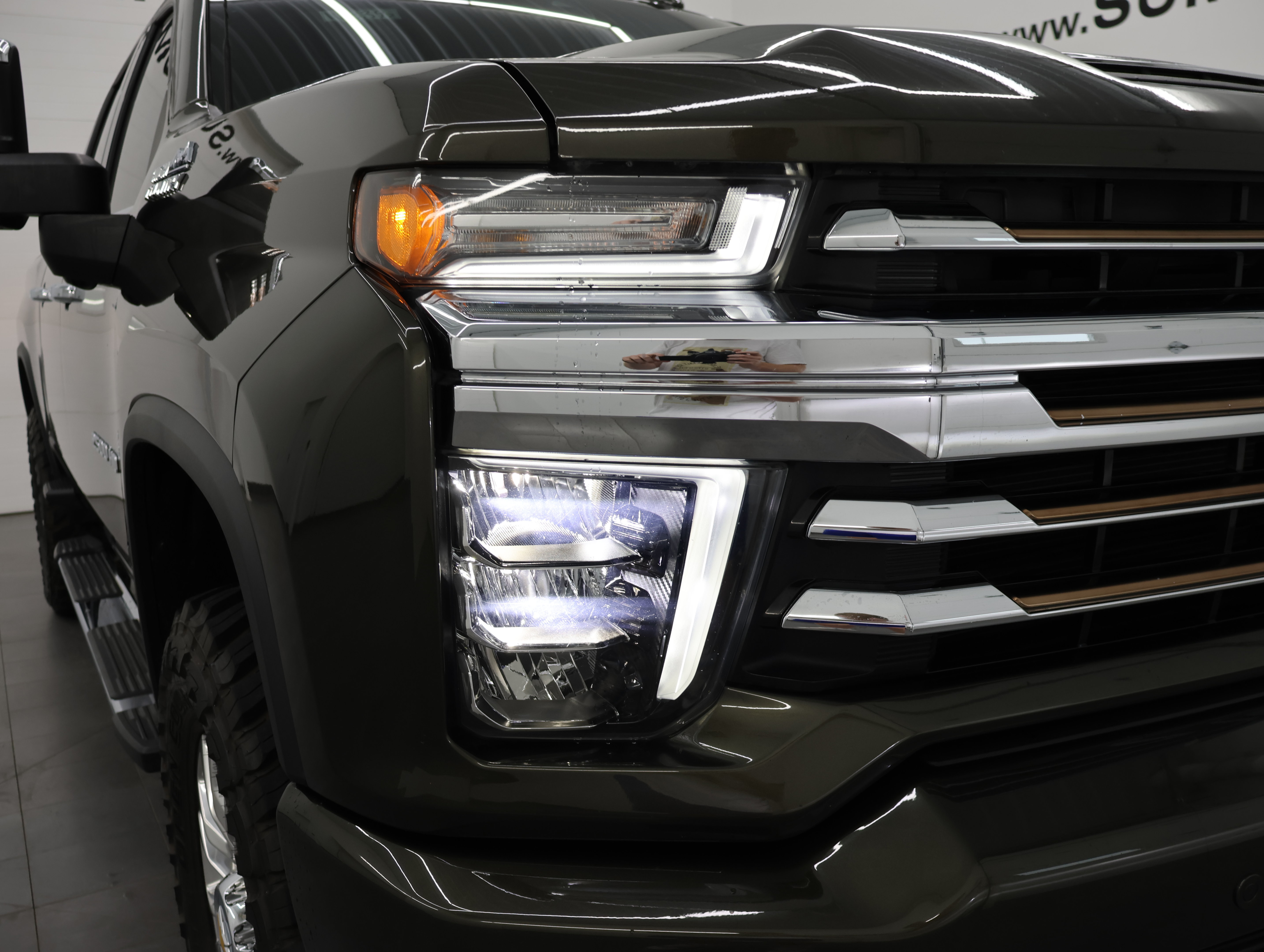 Used 2022 Chevrolet Silverado 2500 High Country AWD/4WD image 28