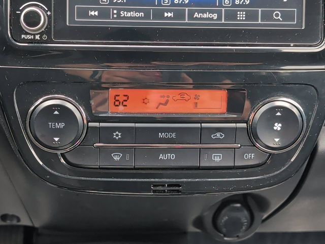 Used 2024 Mitsubishi Mirage ES FWD image 21