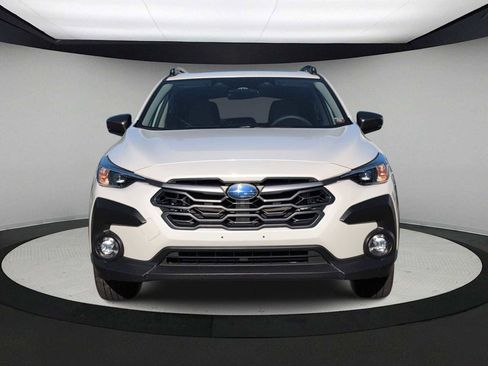 Used 2024 Subaru Crosstrek 2.0i Premium AWD/4WD image 3