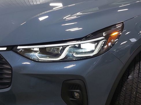 Used 2025 Ford Escape Platinum w/ Premium Technology Package image 34