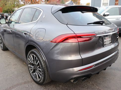 Used 2023 Maserati Grecale GT image 3