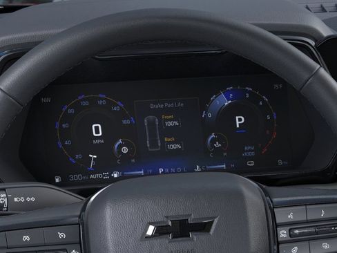 New 2026 Chevrolet Colorado ZR2 w/ Technology Package AWD/4WD image 18