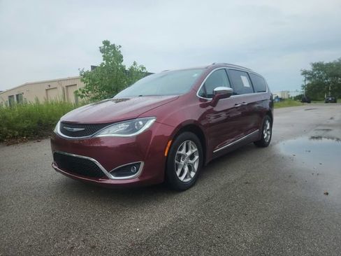 Used 2019 Chrysler Pacifica Limited FWD image 6