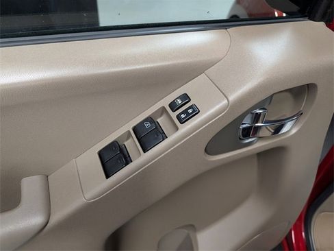 Used 2016 Nissan Frontier SV w/ SV Value Truck Package image 13