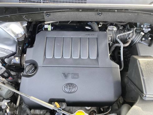 Used 2015 Toyota Highlander Limited image 56