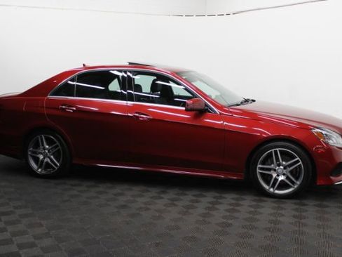 Used 2015 Mercedes-Benz E 350 4MATIC w/ Parking Assist Package image 3