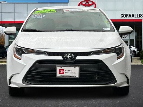 Used 2023 Toyota Corolla LE image 9