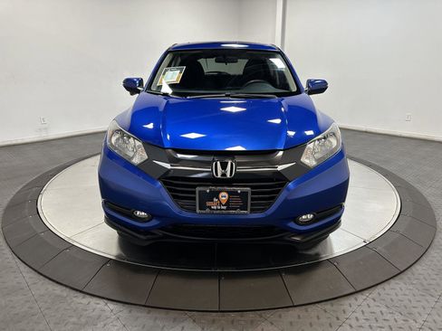 Used 2018 Honda HR-V EX image 4