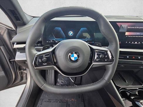 Certified 2025 BMW 530i xDrive AWD/4WD image 19