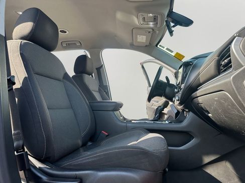 Used 2018 Chevrolet Traverse LT image 22