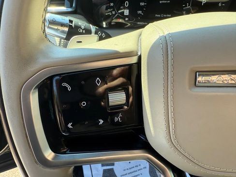 Used 2021 Land Rover Range Rover Velar R-Dynamic S image 13