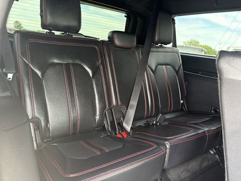 Used 2019 Ford Expedition Max Limited w/ Equipment Group 303A AWD/4WD image 9