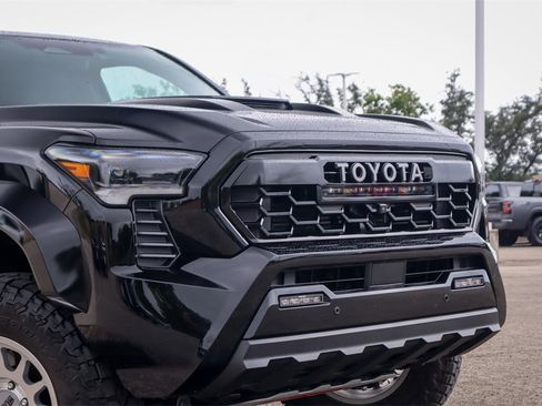 Used 2024 Toyota Tacoma TRD Pro image 3