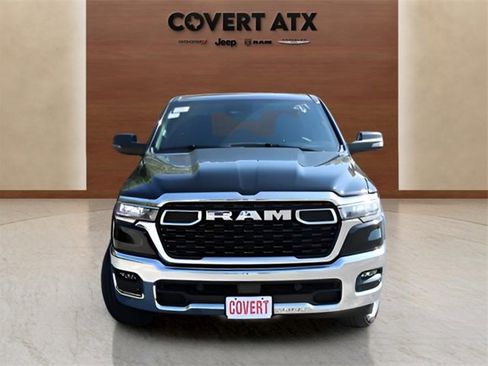 New 2026 RAM 1500 4x4 Crew Cab image 8