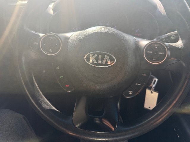 Used 2014 Kia Soul + FWD image 23
