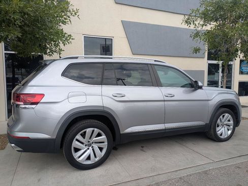 Used 2021 Volkswagen Atlas SEL FWD image 6