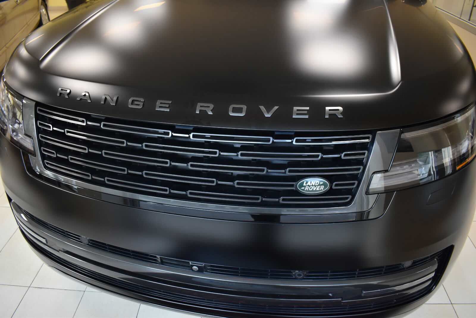 Used 2023 Land Rover Range Rover Long Wheelbase SE AWD/4WD image 59