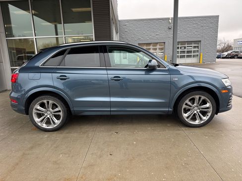 Used 2016 Audi Q3 2.0T Prestige w/ Prestige Package image 8