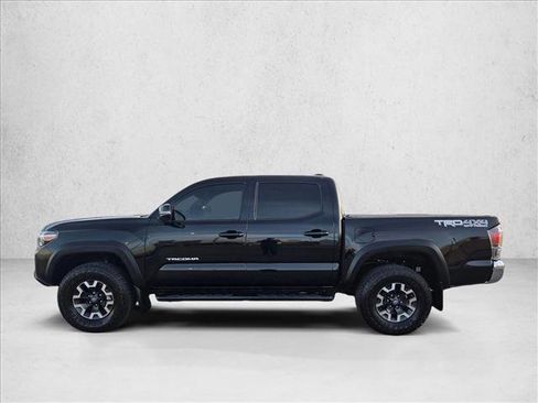 Used 2023 Toyota Tacoma TRD Off-Road image 9