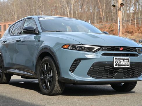 Used 2024 Dodge Hornet R/T Plus w/ R/T Blacktop Package image 10