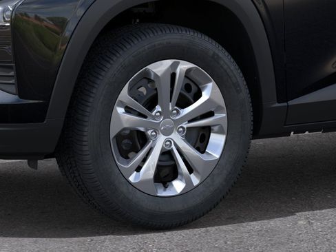 New 2026 Chevrolet Trax LS FWD image 33
