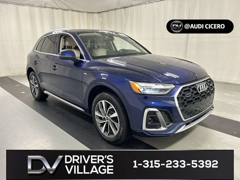 Used 2023 Audi Q5 2.0T Premium w/ Convenience Package AWD/4WD image 1