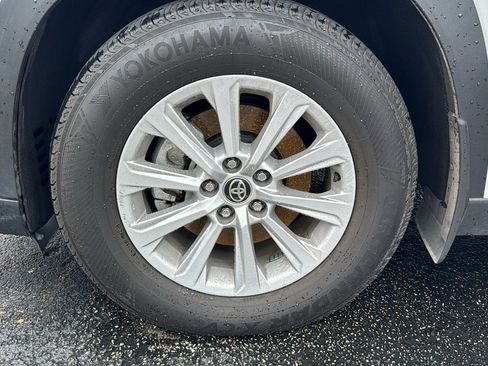 Used 2024 Toyota Grand Highlander FWD image 7