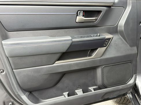 Used 2026 Toyota Tundra Platinum AWD/4WD image 14